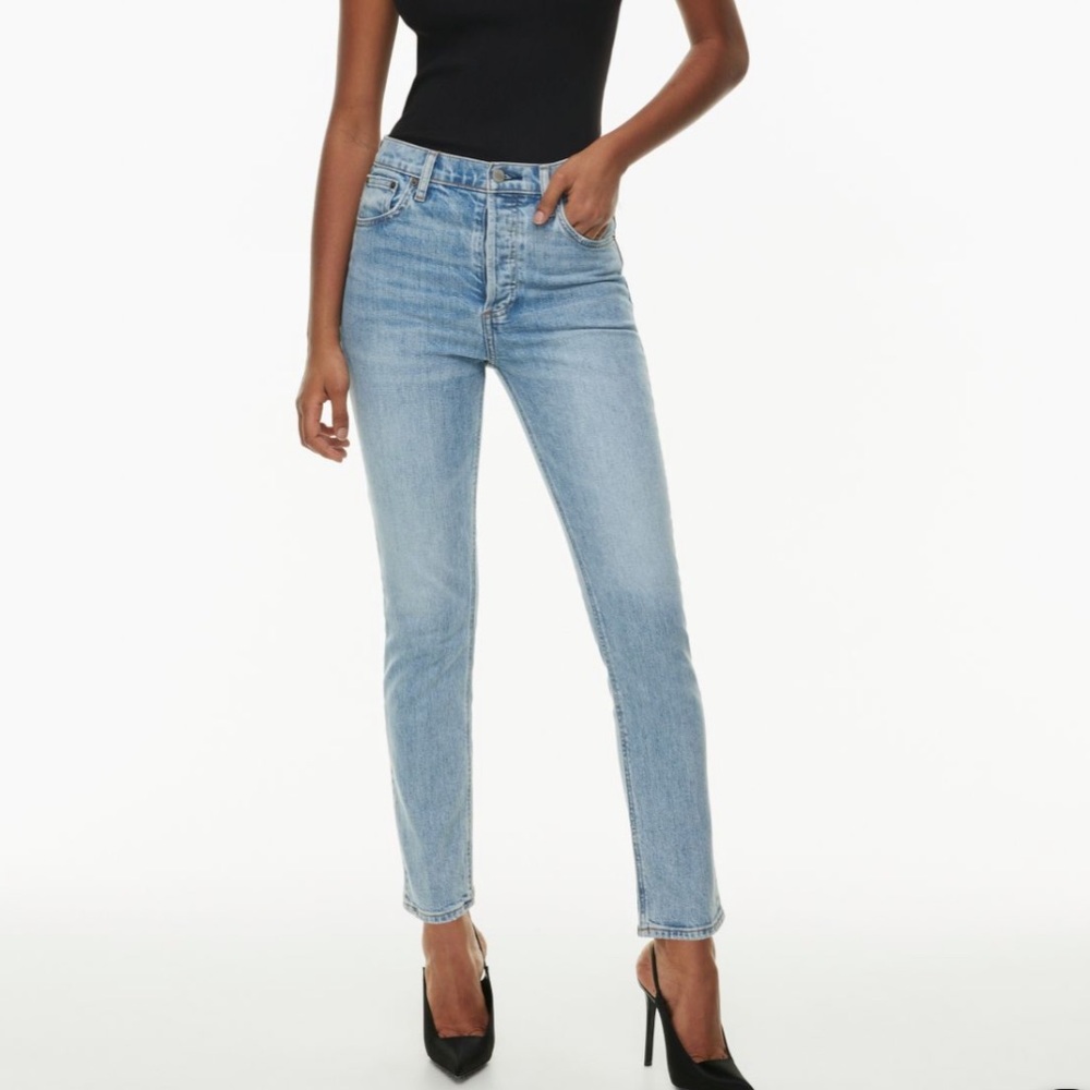 Denim Forum Jeans - The Yoko High Rise - Slim 28L